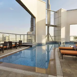 Ramada Corniche אבו דאבי